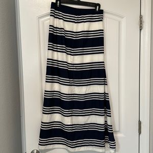 Banana republic size 2 skit